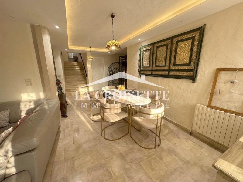  Villa meublée S+3 avec jardin et terrasse à La Marsa 